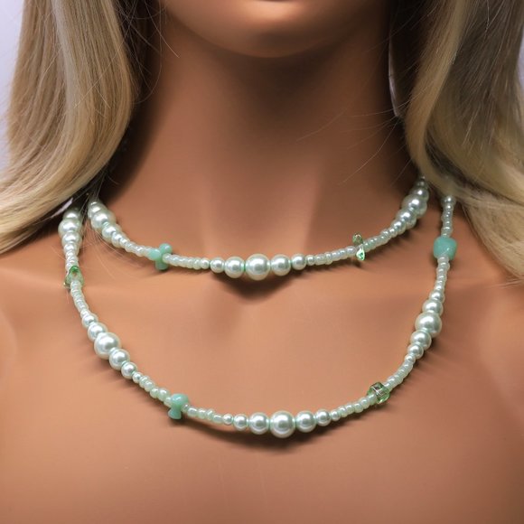 My Bead Emporium Jewelry - Necklace Pearls Seed beads Light Green Beads